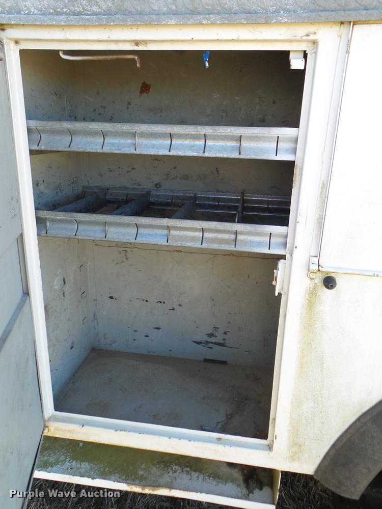 image for item DB2318 1994 Ford F700 bucket truck