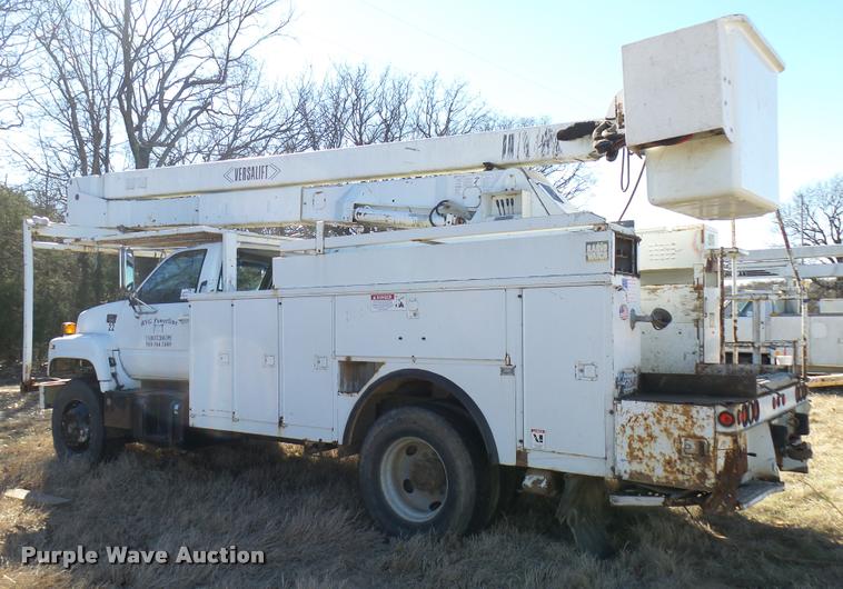 image for item DB2320 1997 GMC C7500 bucket truck