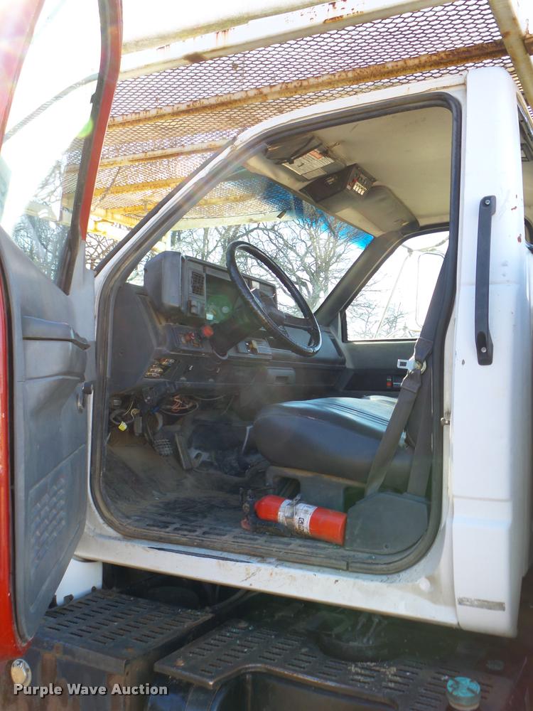 image for item DB2320 1997 GMC C7500 bucket truck