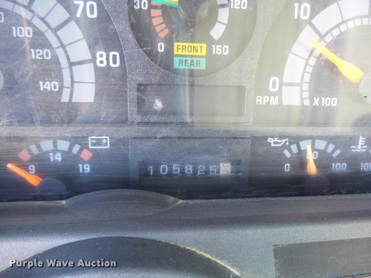 image for item DB2320 1997 GMC C7500 bucket truck