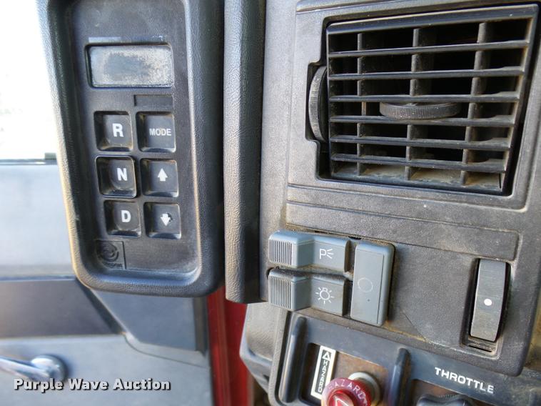 image for item DB2320 1997 GMC C7500 bucket truck