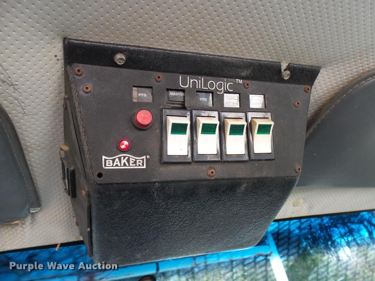 image for item DB2320 1997 GMC C7500 bucket truck