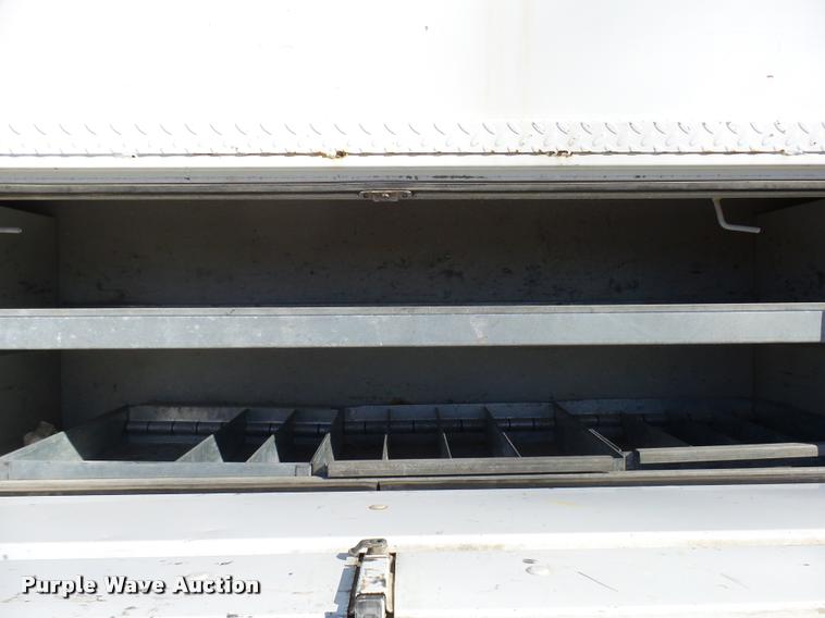 image for item DB2320 1997 GMC C7500 bucket truck