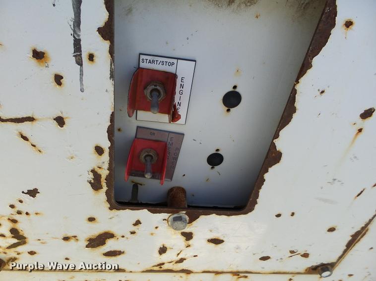 image for item DB2320 1997 GMC C7500 bucket truck