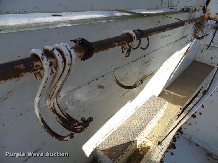 image for item DB2320 1997 GMC C7500 bucket truck