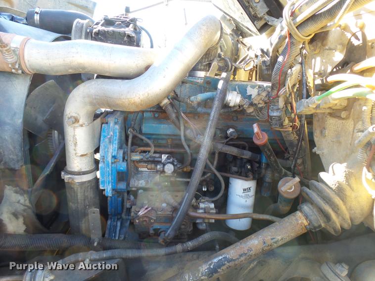 image for item DB2322 1998 International 4900 digger derrick truck