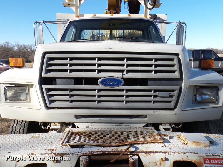 image for item DB2323 1986 Ford F800 digger derrick truck