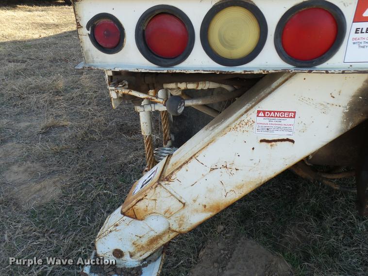 image for item DB2323 1986 Ford F800 digger derrick truck