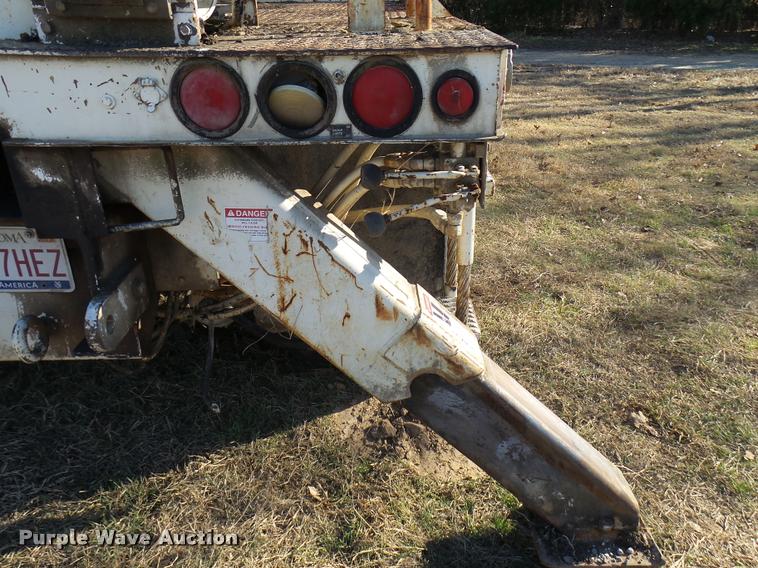 image for item DB2323 1986 Ford F800 digger derrick truck