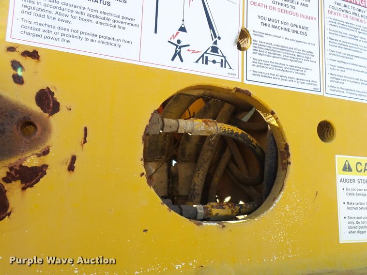 image for item DB2323 1986 Ford F800 digger derrick truck