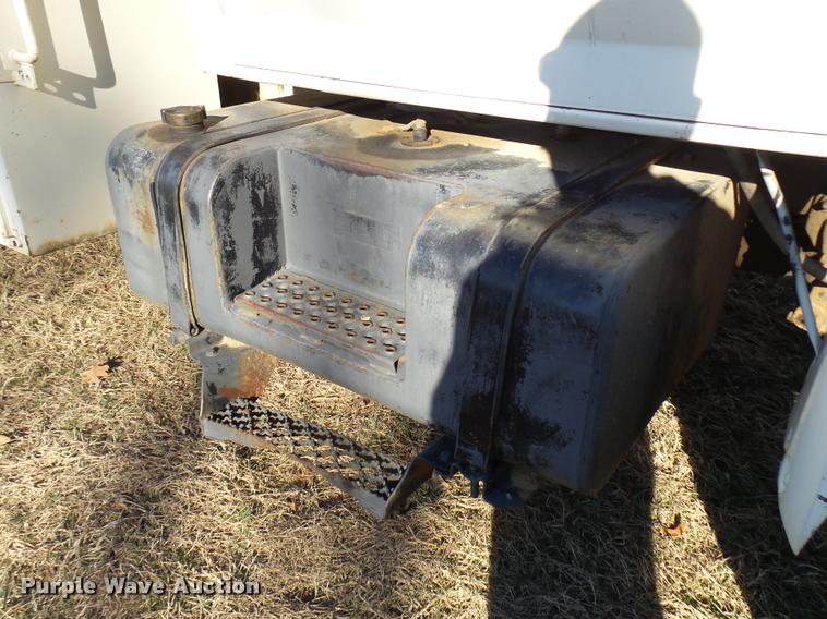 image for item DB2323 1986 Ford F800 digger derrick truck