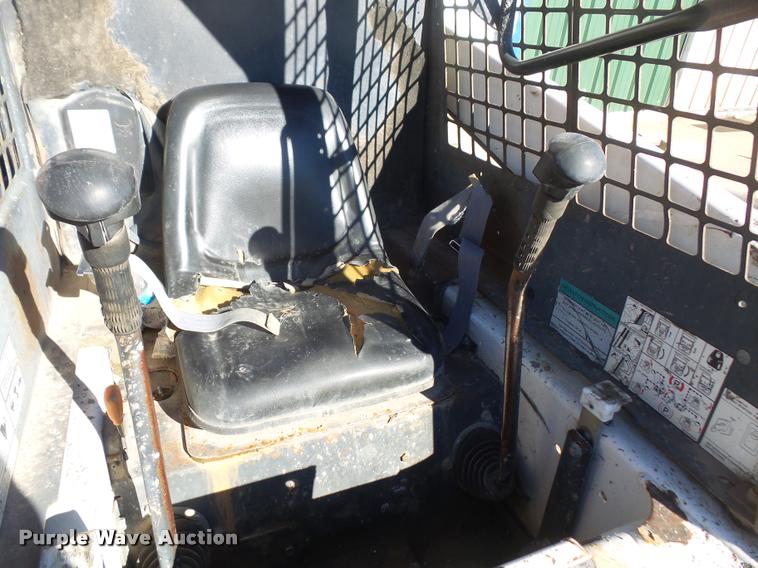 image for item DB2932 1995 Bobcat 763 skid steer