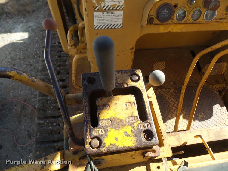 image for item DB2934 International 175C track loader