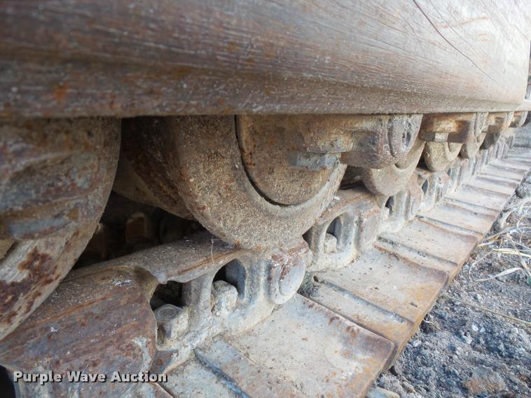 image for item DB2934 International 175C track loader