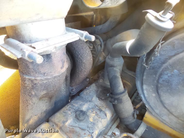 image for item DB2934 International 175C track loader