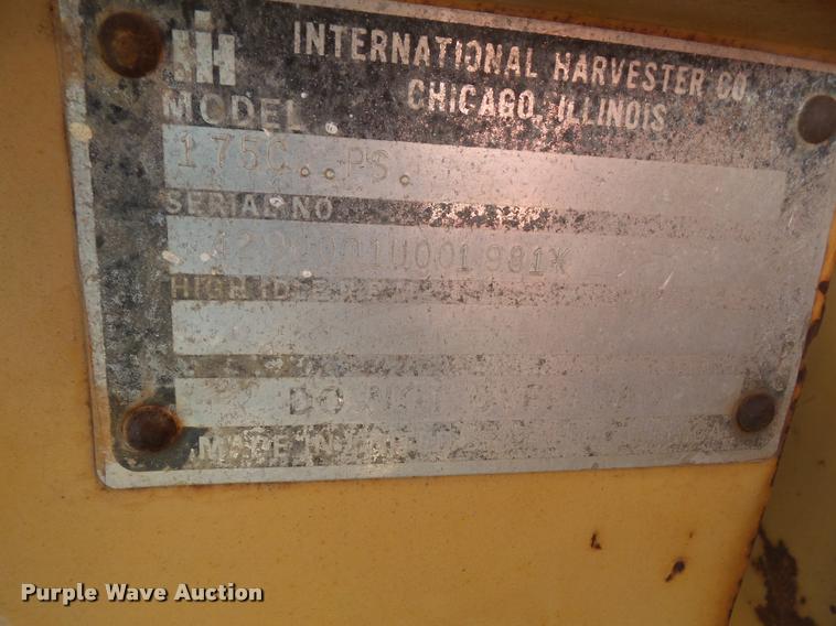 image for item DB2934 International 175C track loader