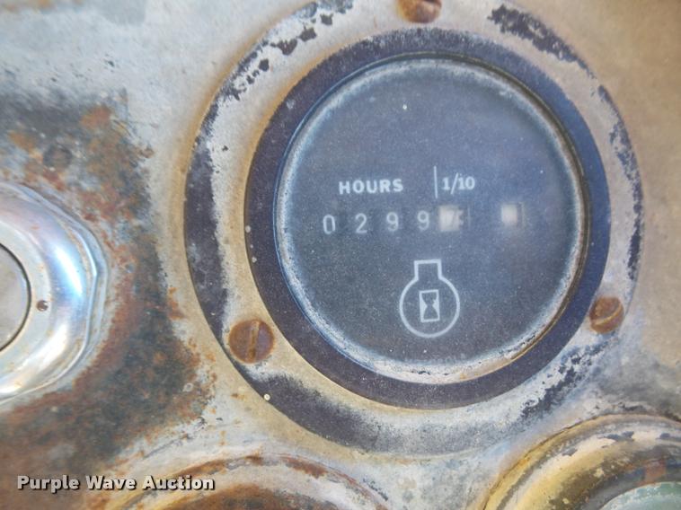 image for item DB2939 1975 John Deere 544B wheel loader