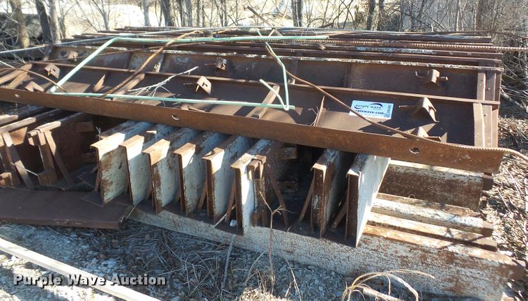 image for item DB2942 (40) steel paving forms