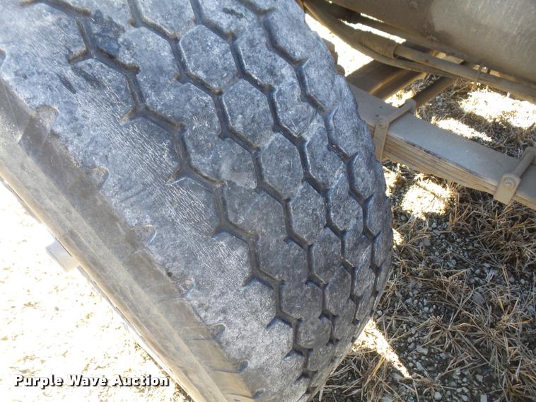 image for item DB2945 1993 Ford L8000 ready mix truck with concrete conveyor attachment