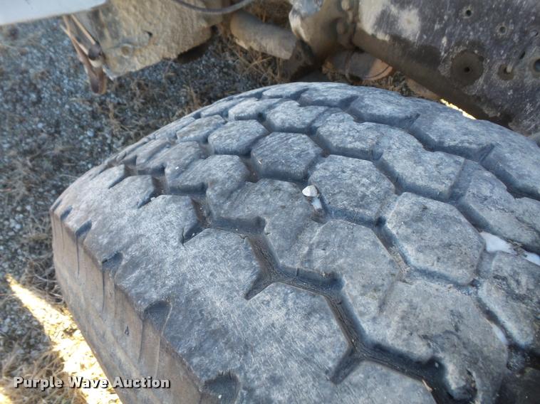 image for item DB2945 1993 Ford L8000 ready mix truck with concrete conveyor attachment