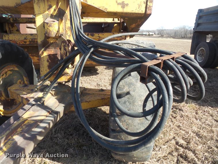 image for item DB2948 Garwood 615 conventional scraper