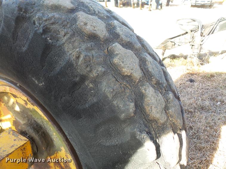 image for item DB2948 Garwood 615 conventional scraper