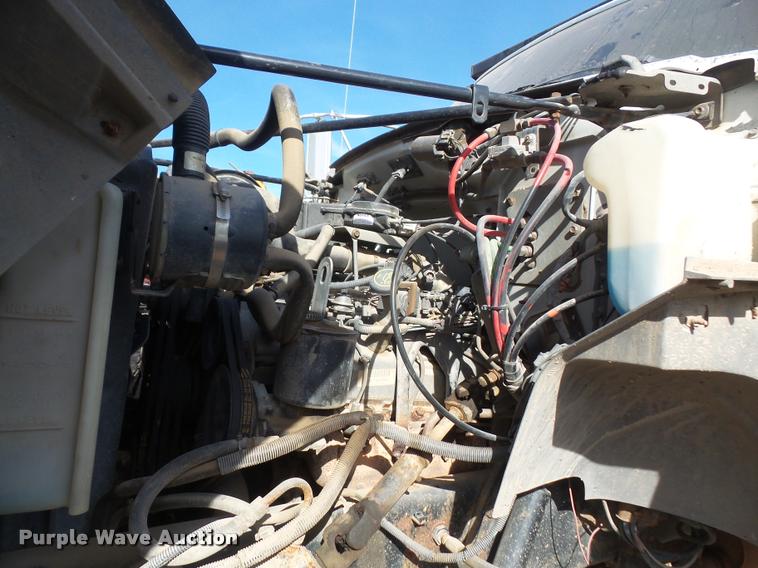 image for item DB2949 1993 Ford F700 dump truck