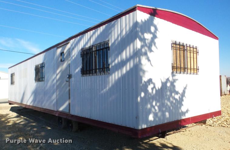 image for item DB5388 2000 TSI jobsite trailer