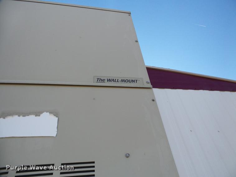 image for item DB5388 2000 TSI jobsite trailer