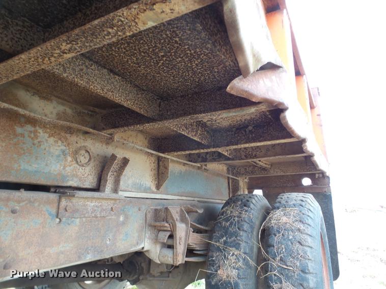 image for item DB5392 1975 GMC 6000 dump truck