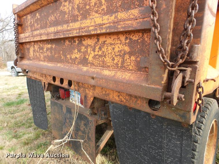 image for item DB5392 1975 GMC 6000 dump truck