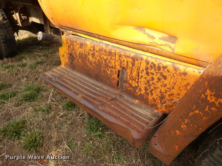 image for item DB5392 1975 GMC 6000 dump truck