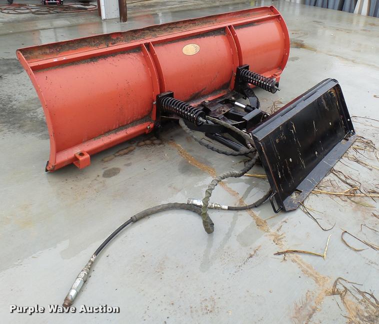 image for item DG9526 Mankato skid steer snow plow