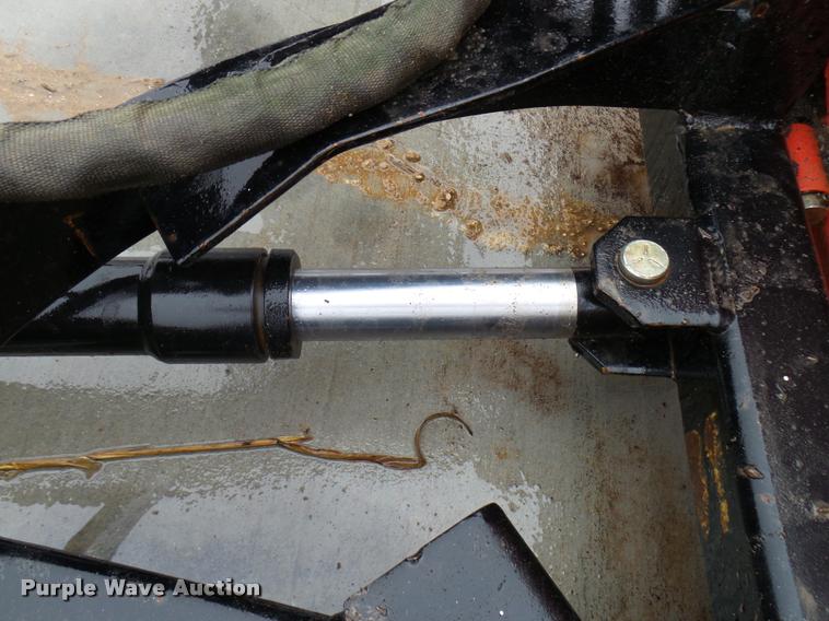 image for item DG9526 Mankato skid steer snow plow