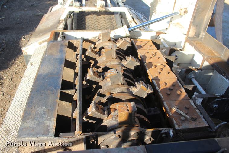 image for item L1997 2006 Diamond 1460B-41 tub grinder