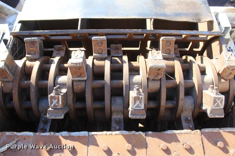 image for item L1997 2006 Diamond 1460B-41 tub grinder