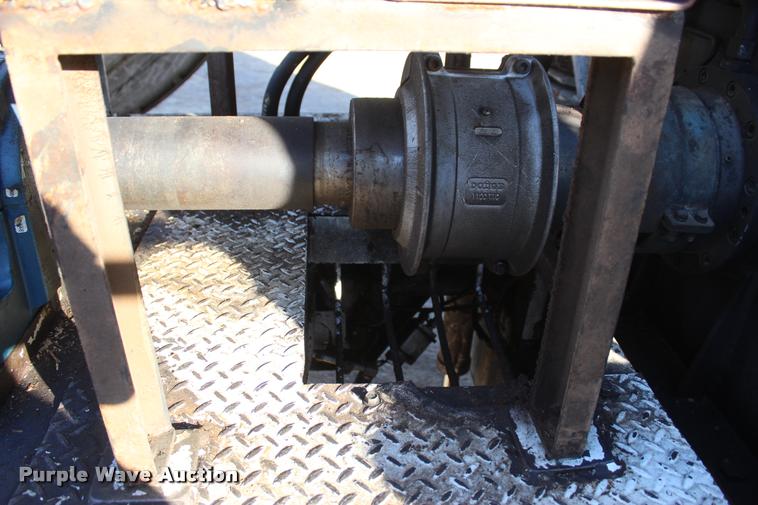 image for item L1997 2006 Diamond 1460B-41 tub grinder