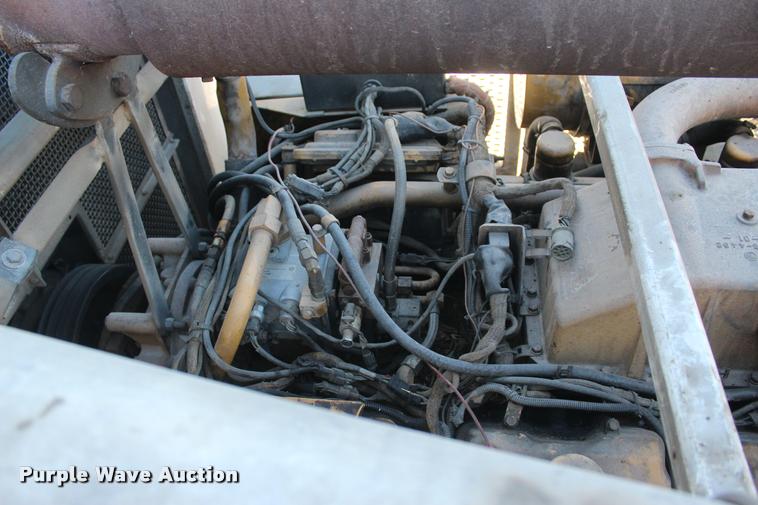 image for item L1997 2006 Diamond 1460B-41 tub grinder