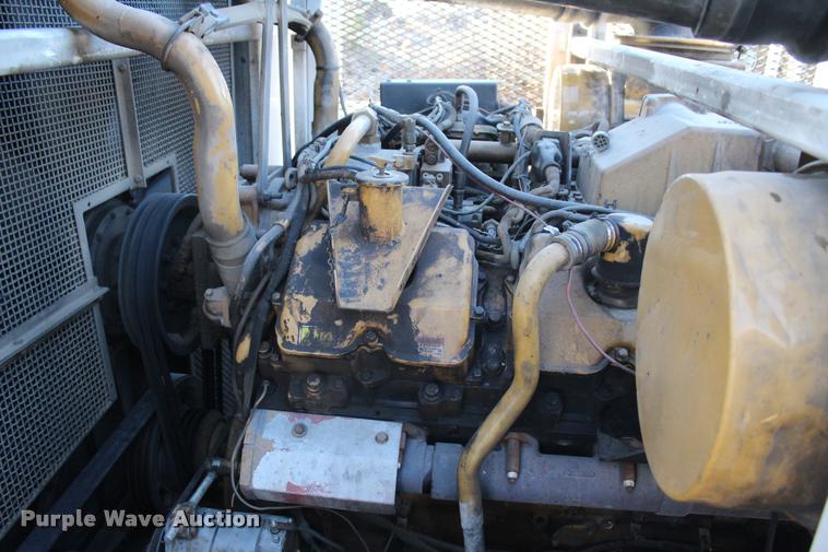 image for item L1997 2006 Diamond 1460B-41 tub grinder