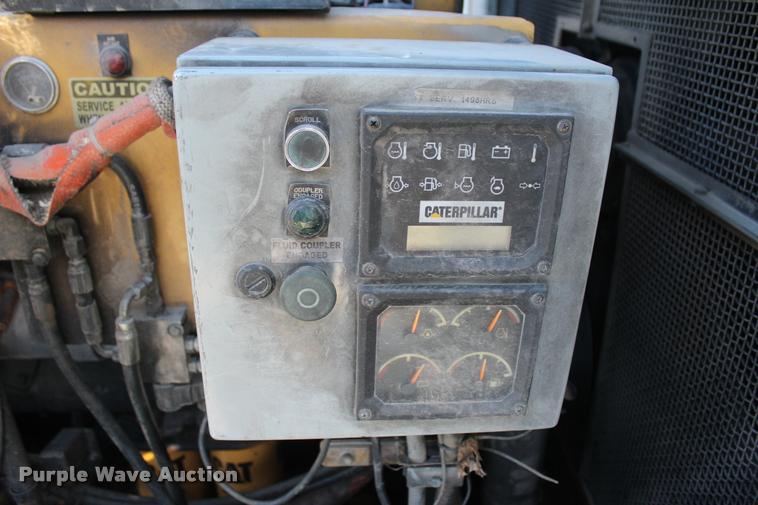 image for item L1997 2006 Diamond 1460B-41 tub grinder