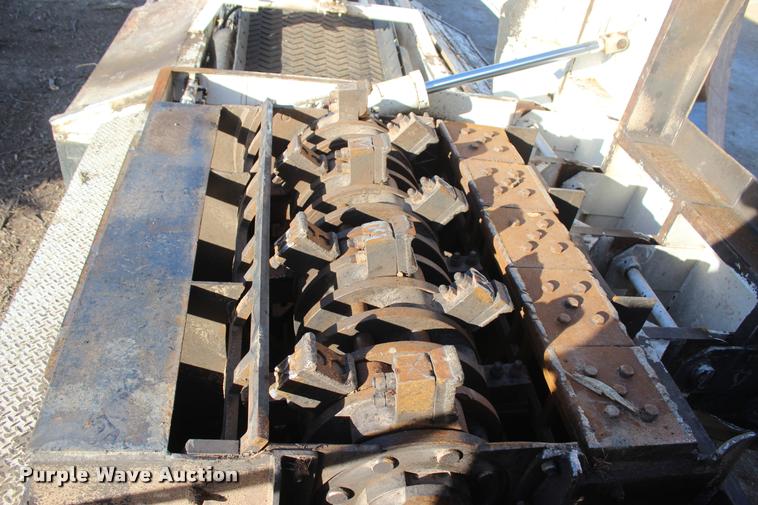 image for item L1997 2006 Diamond 1460B-41 tub grinder