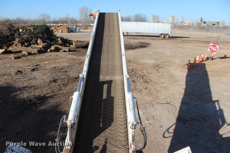 image for item L1997 2006 Diamond 1460B-41 tub grinder