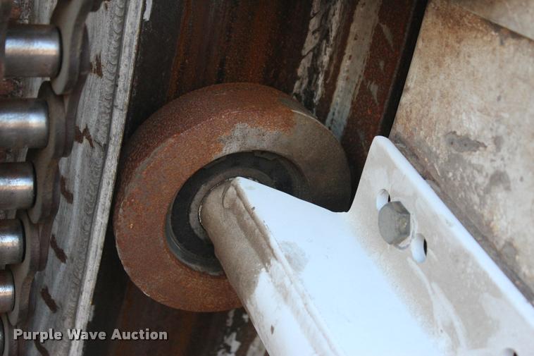 image for item L1997 2006 Diamond 1460B-41 tub grinder