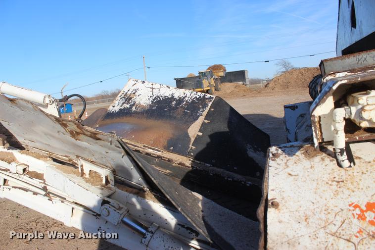 image for item L1997 2006 Diamond 1460B-41 tub grinder