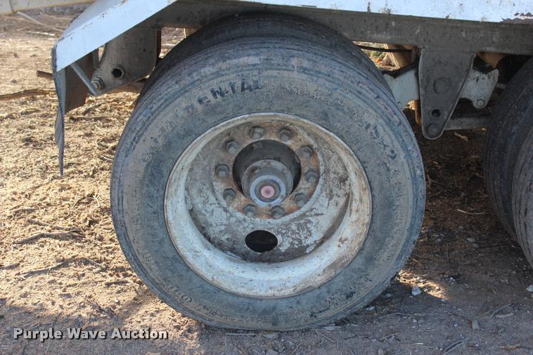 image for item L1997 2006 Diamond 1460B-41 tub grinder