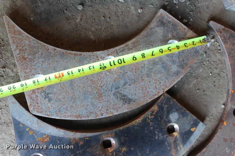 image for item L1997 2006 Diamond 1460B-41 tub grinder