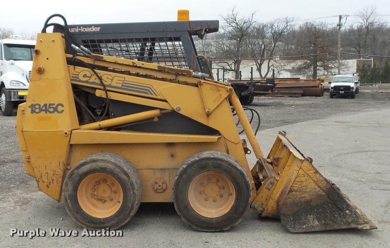 image for item L4516 Case 1845C skid steer