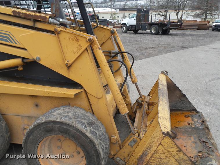 image for item L4516 Case 1845C skid steer