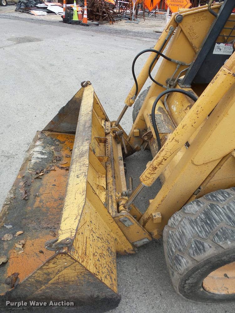 image for item L4516 Case 1845C skid steer