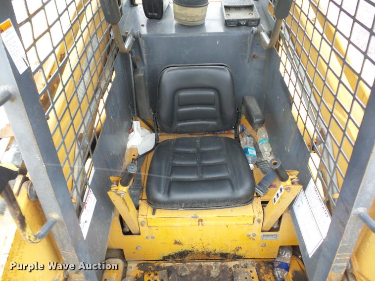 image for item L4516 Case 1845C skid steer